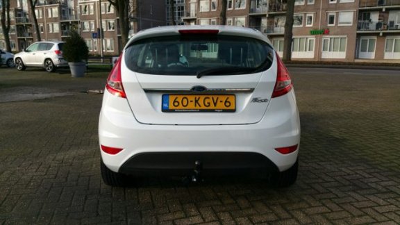 Ford Fiesta - 1.25 Titanium AIRCO/Trekhaak/1steEigenaar - 1