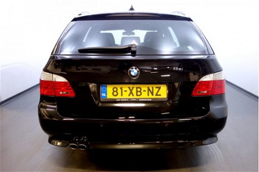 BMW 5-serie Touring - 530d Business Line Pano, Leer - 1