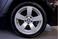 BMW 5-serie Touring - 530d Business Line Pano, Leer