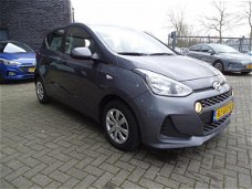 Hyundai i10 - 1.0i Comfort + NavPack 1e eigenaar