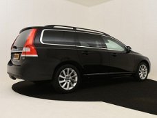 Volvo V70 - 2.0 D2 Classic Edition | Navigatie | Stoelverwarming | El. Best. Stoel + Geheugen