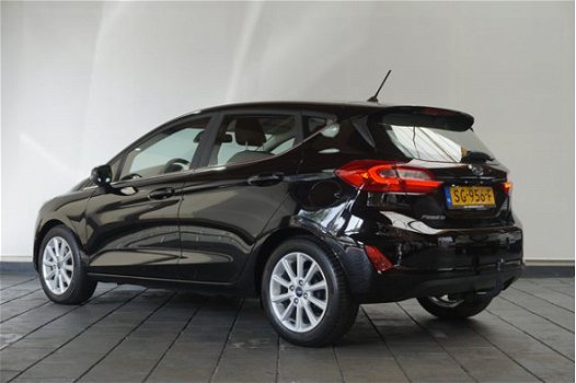 Ford Fiesta - 1.0 100 pk Titanium Automaat | Trekhaak | Navigatie | Bluetooth | Camera | Cruise Cont - 1