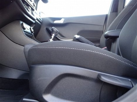 Ford Fiesta - 1.0 EcoBoost Titanium | Navigatie | Cruise Control | Climate Control | DAB | Parkeerse - 1
