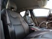 Volvo V40 - 2.0 D4 Summum | Navigatie | Elektrisch verstelbare stoel | Leer | Afneembare trekhaak | - 1 - Thumbnail