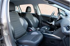 Peugeot 2008 - 1.6 VTi 120pk Allure | Navi | Climate | Cruise | PDC | 1e eigenaar