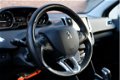 Peugeot 2008 - 1.6 VTi 120pk Allure | Navi | Climate | Cruise | PDC | 1e eigenaar - 1 - Thumbnail