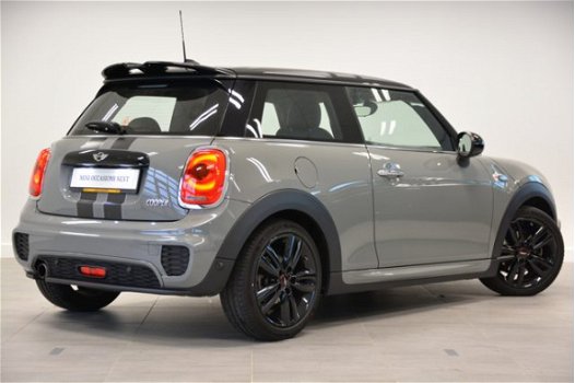 Mini Mini Cooper - 3-deurs 1.5 Serious Business - 1