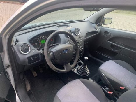 Ford Fiesta - 1.4 TDCi Ambiente Elek.Ramen , APK , - 1