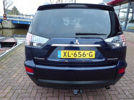 Mitsubishi Outlander - 2.4 Edition 4WD, AIRCO, TREKH, LMV, EL PAKKET - 1