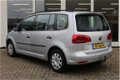 Volkswagen Touran - 1.6 TDI Trendline BlueMotion, CRUISE-CLIMATE CONTROL, TREKHAAK, RADIO/CD PRIJS I - 1 - Thumbnail