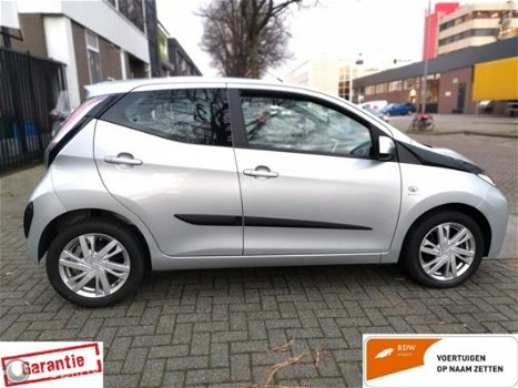 Toyota Aygo - 1.0 VVT-i x-pure - 1