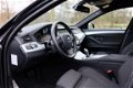 BMW 5-serie Touring - 520d Exec. M-pakket | Org. NL | - 1 - Thumbnail