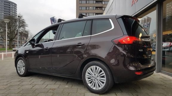 Opel Zafira Tourer - 1.4 141pk Cosmo 7P // NAVI // LEDER // CLIMA - 1