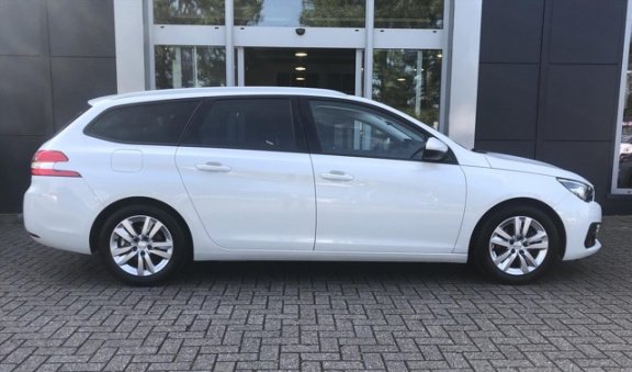 Peugeot 308 SW - 1.2 110pk EXECUTIVE NAVI/PAN.DAK - 1