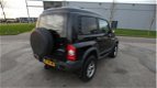 SsangYong Korando - 2.9 TD / grijs kenteken / 3500kg trekgewicht / airco / trekhaak - 1 - Thumbnail