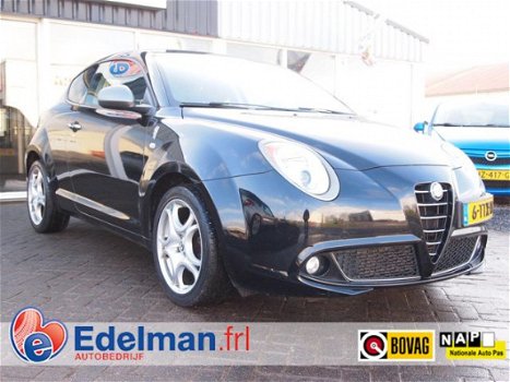 Alfa Romeo MiTo - 1.4 T Distinctive (climate contr, trekhk, verw.stoelen, etc) - 1