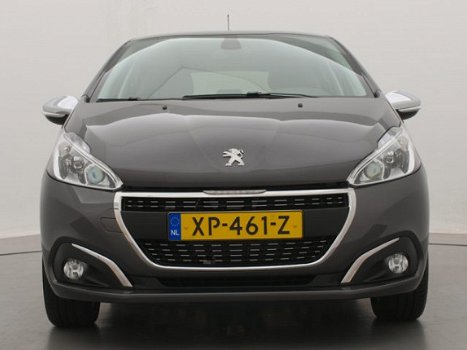 Peugeot 208 - 1.2 82pk Allure | Camera | Navigatie | Lm velgen | Climate control | Extra getint glas - 1