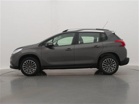 Peugeot 2008 - 1.2 82pk Active | Navigatie | Parkeersensoren | Airco | - 1