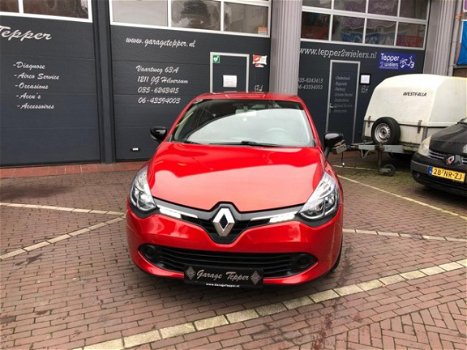 Renault Clio - 1.2 Collection NW MODEL / NAVI / LAGE KM. / NW APK / AC - 1