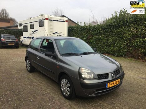 Renault Clio - 1.2 16V 3 DEURS DE LUXE + AIRCO + NIEUWE APK - 1