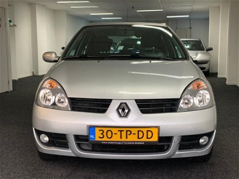 Renault Clio - 1.2 16V Billabong - 1