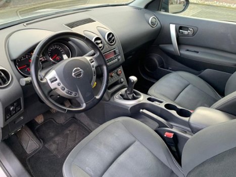 Nissan Qashqai - 1.6 Acenta Clima, trekhaak, PDC, Privancyglass - 1