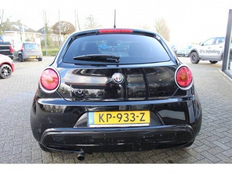 Alfa Romeo MiTo - 1.4 Distinctive SCHADEAUTO - 1