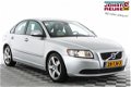 Volvo S40 - 1.6 D2 S/S R-Design LEDER | CRUISE | Trekhaak -A.S. ZONDAG OPEN - 1 - Thumbnail