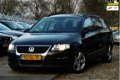 Volkswagen Passat Variant - 2.0 FSI Sportline NAP/APK 11-2020 - 1 - Thumbnail