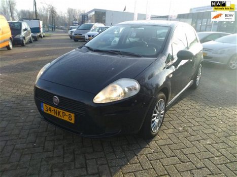 Fiat Grande Punto - 1.3 M-Jet Actual FIJNE DIESEL TOP ONDER HOUDEN AUTO EN DE GOEDKOOPSTE VAN HET NE - 1