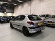 Peugeot 206 - 2.0-16V GTI NAP|LANGEAPK|AIRCO|H-LEER|TOPSTAAT - 1 - Thumbnail