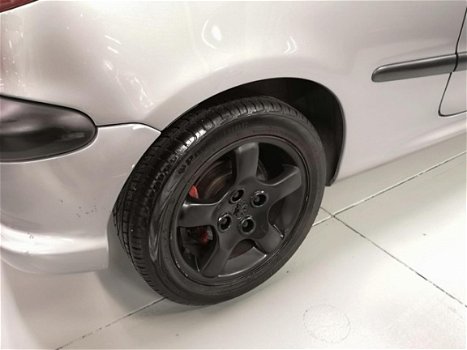 Peugeot 206 - 2.0-16V GTI NAP|LANGEAPK|AIRCO|H-LEER|TOPSTAAT - 1