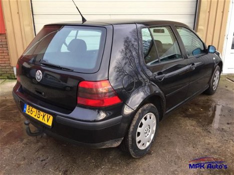 Volkswagen Golf - 1.6 16V 5-Deurs - 1