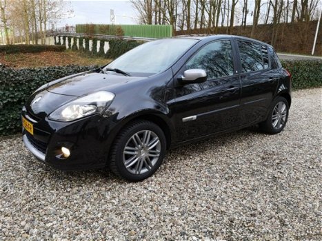 Renault Clio - 1.2 20th Anniversary Navi 2019, Pano, Opendak, Climate Control, LM-Velgen 16 inch - 1