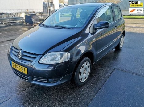 Volkswagen Fox - 1.2 Trendline Airco , Goed rijdend , Inruil mogelijk - 1