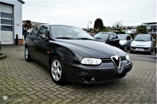 Alfa Romeo 156 Sportwagon - leer, ecc, mooie uitv. eerste eigenaar - 1