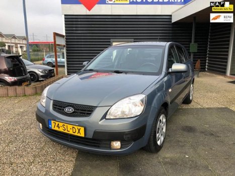 Kia Rio - 1.4 L AIRCO/TREKHAAK/ELEK RAMEN - 1