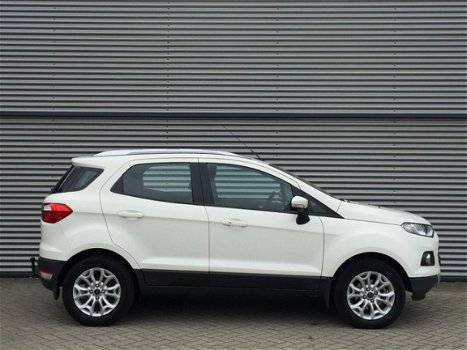 Ford EcoSport - 1.5 TITANIUM AUTOMAAT TREKHAAK NAVIGATIE - 1