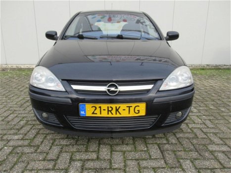 Opel Corsa - 1.4-16V Sport - 1