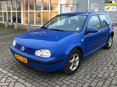 Volkswagen Golf - 1.4-16V