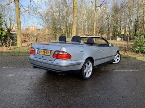 Mercedes-Benz CLK-klasse Cabrio - 320 Elegance Youngtimer| Leer| Xenon| Bose - 1