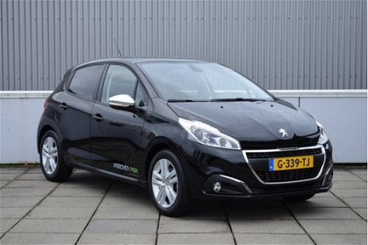 Peugeot 208 - SIGNATURE 1.2 PURETECH 82PK, NAVI / P-SENSOREN - 1