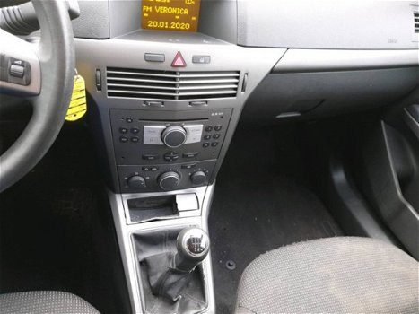 Opel Astra - 1.4 