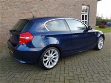 BMW 1-serie - 118i Business Line