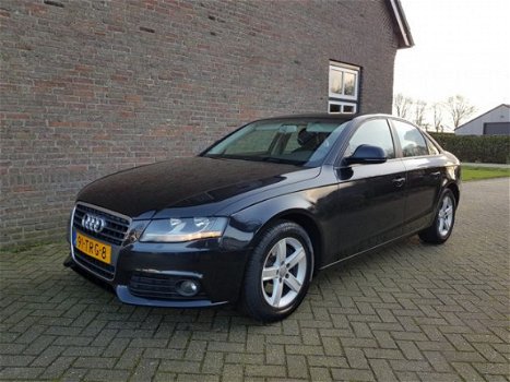 Audi A4 - 2.0 TDI Pro Line - 1