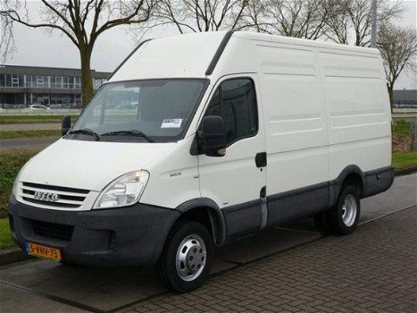 Iveco Daily - 35S10 - 1