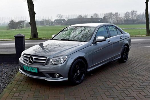 Mercedes-Benz C-klasse - C230 V6 204pk AMG Automaat/Leder/Navi 2008 NL auto - 1