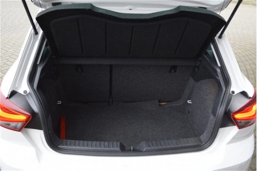 Seat Ibiza - 1.0 TSI 95PK STYLE BUSINESS INTENSE/NAVI/AC/CAMERA/PDC - 1