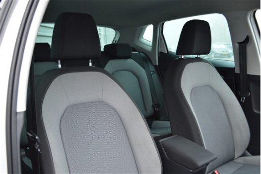 Seat Ibiza - 1.0 TSI 95PK STYLE BUSINESS INTENSE/NAVI/AC/CAMERA/PDC - 1
