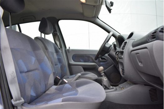 Renault Clio - 1.4 MTV | 5 deurs | Trekhaak | - 1